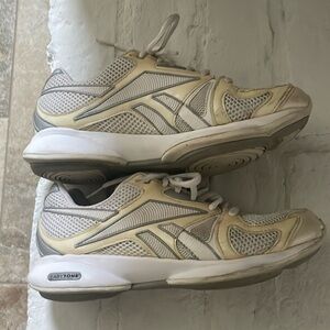 Reebok Easy Tone Tennis Shoes